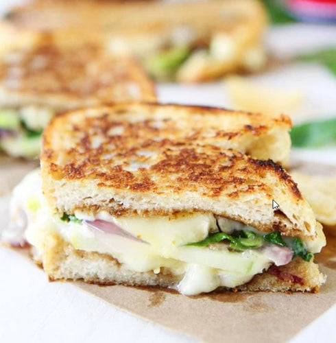 Brie-Fig-and-Apple-Grilled-Cheese.jpg